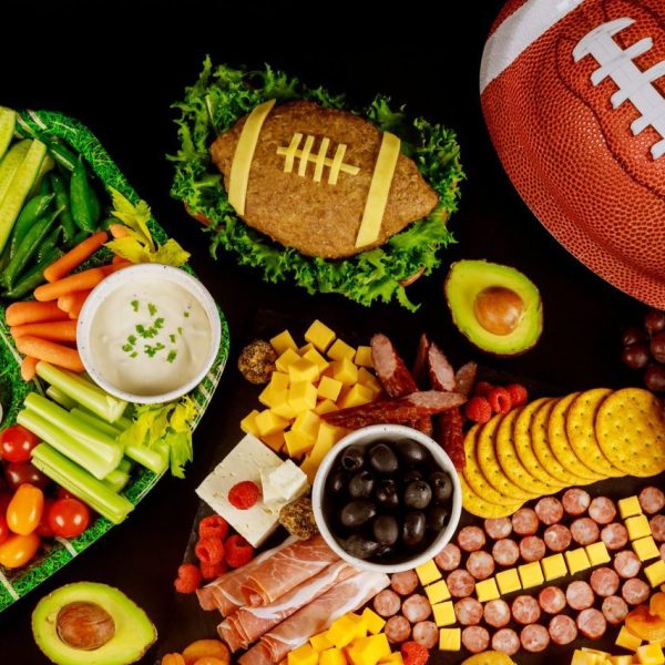 super-bowl-game-catering-food-appetizer-for-party-.jpg